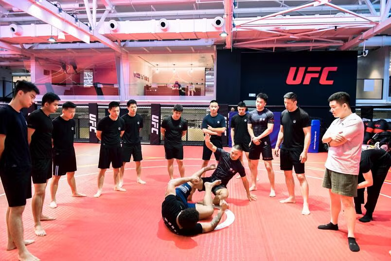 MMA training session