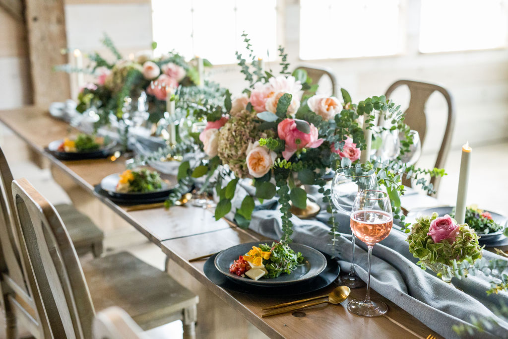 Reception dining at The Sablewood