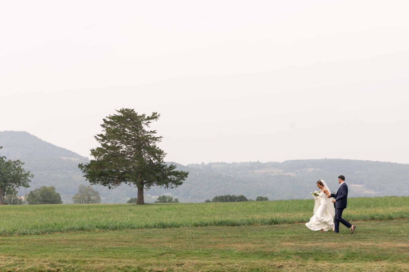 Wedding photo at The Sablewood — Fresh Floral Fashions